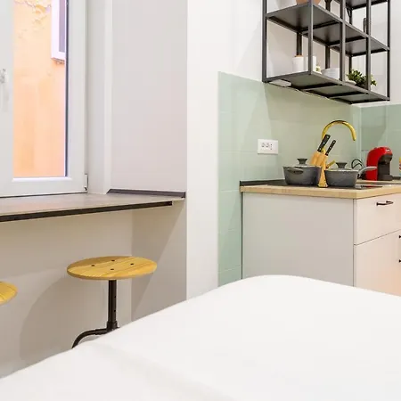 Lejlighed Lovely And Tiny Pied-a-terre In The Center
