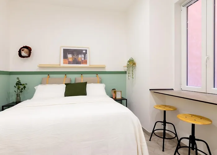 Lovely And Tiny Pied-a-terre In The Center Triest